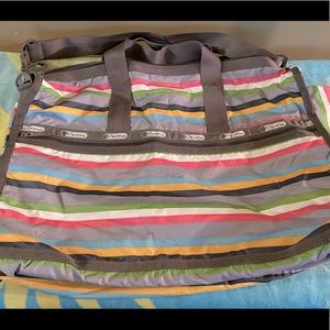 NWOT LESPORTSAC CLASSIC STRIPED LARGE WEEKENDER